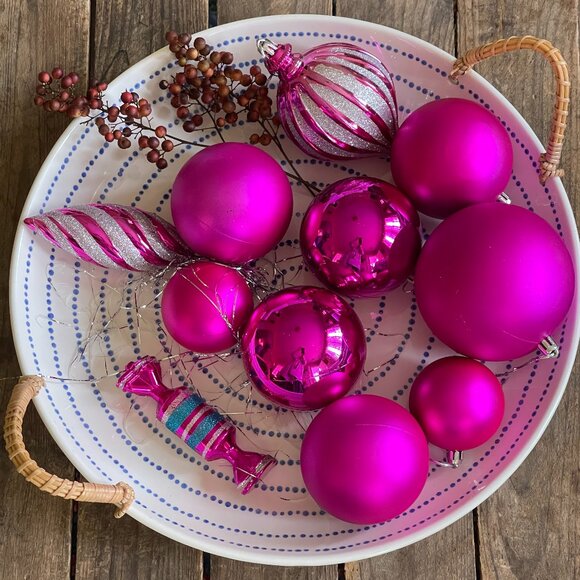 11 Memorable Large Pink Nostalgic Tree Ornaments-NEW - Picture 1 of 15